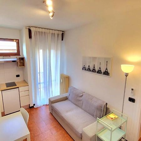 Appartamento Di Fronte All'Ospedale Modena Buitenkant foto